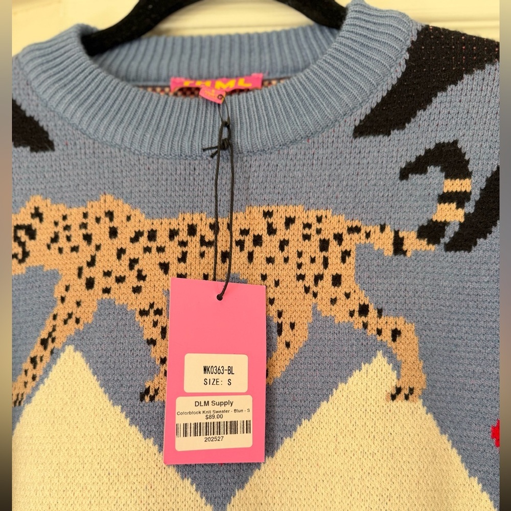 NWT THML Blue and Black Graphic Sweater - Picture 3 of 3